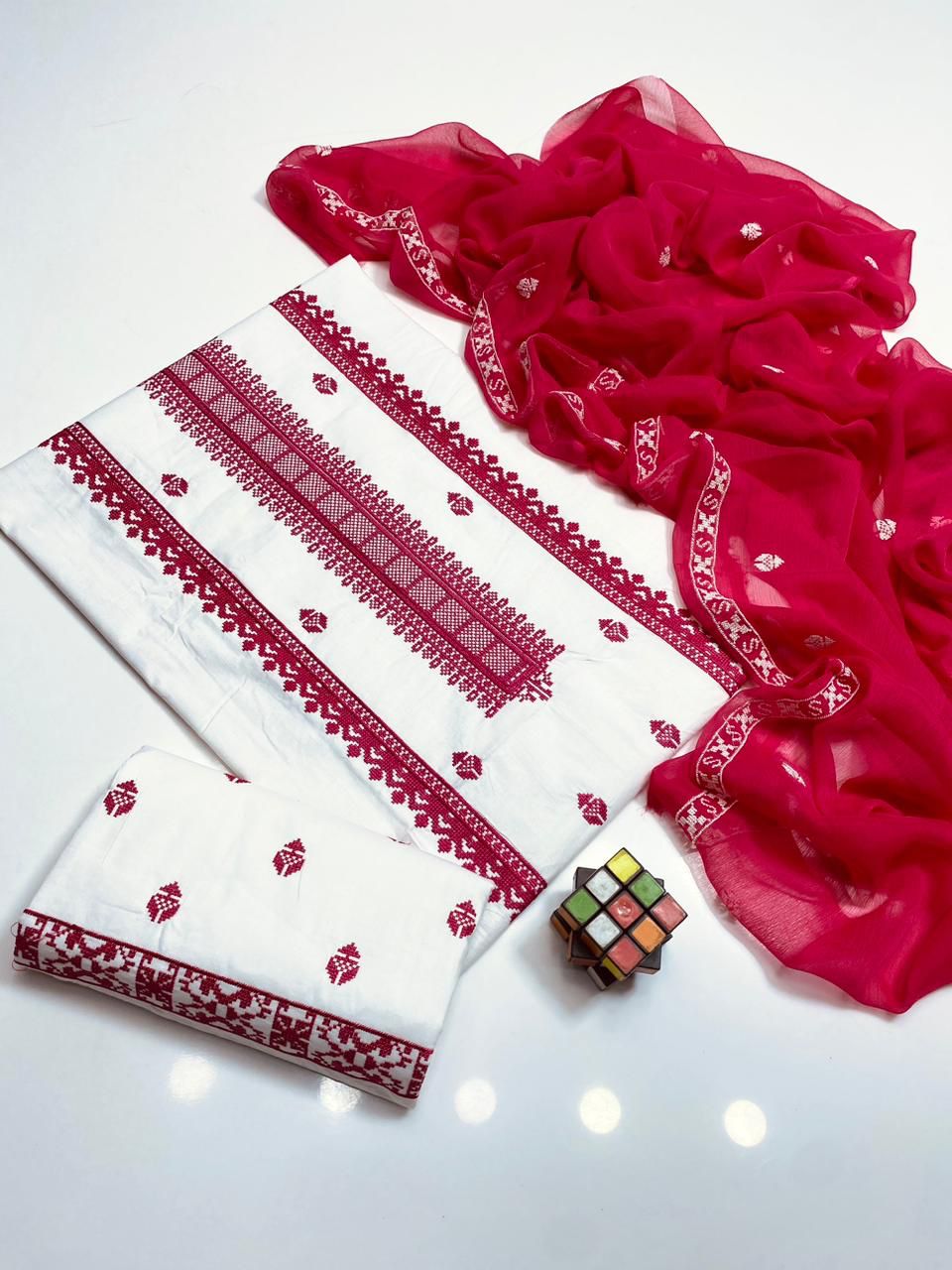 3 PC Unstitched Embroidered Lawn Collection