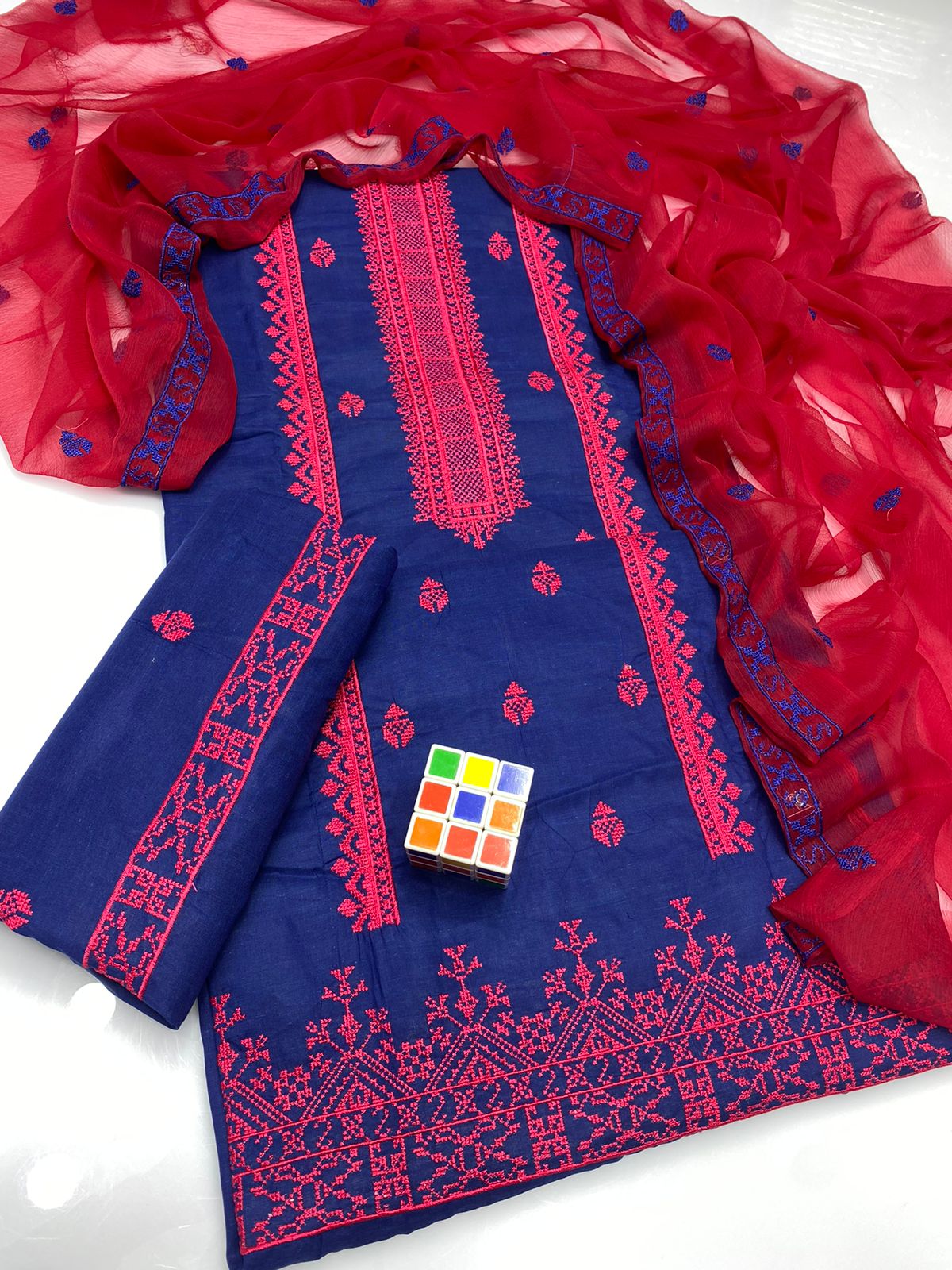 3 PC Unstitched Embroidered Lawn Collection