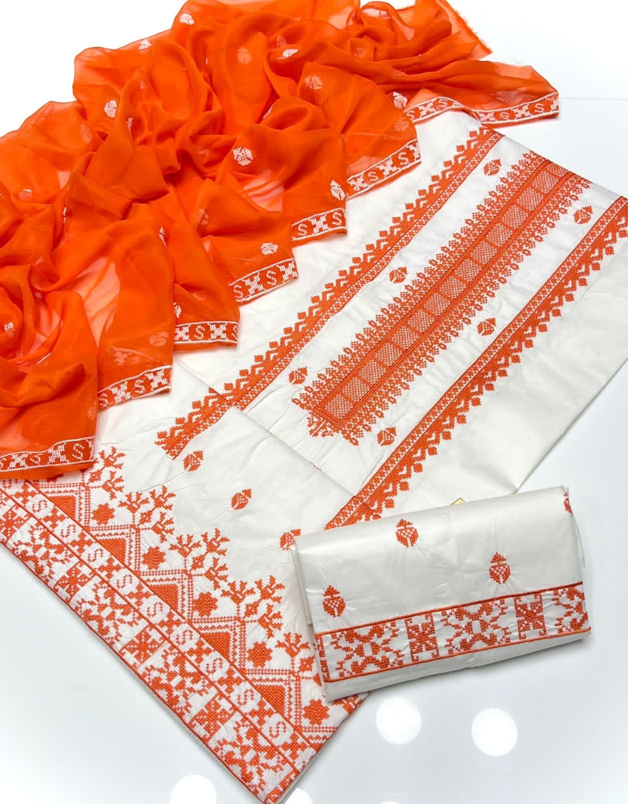 3 PC Unstitched Embroidered Lawn Collection