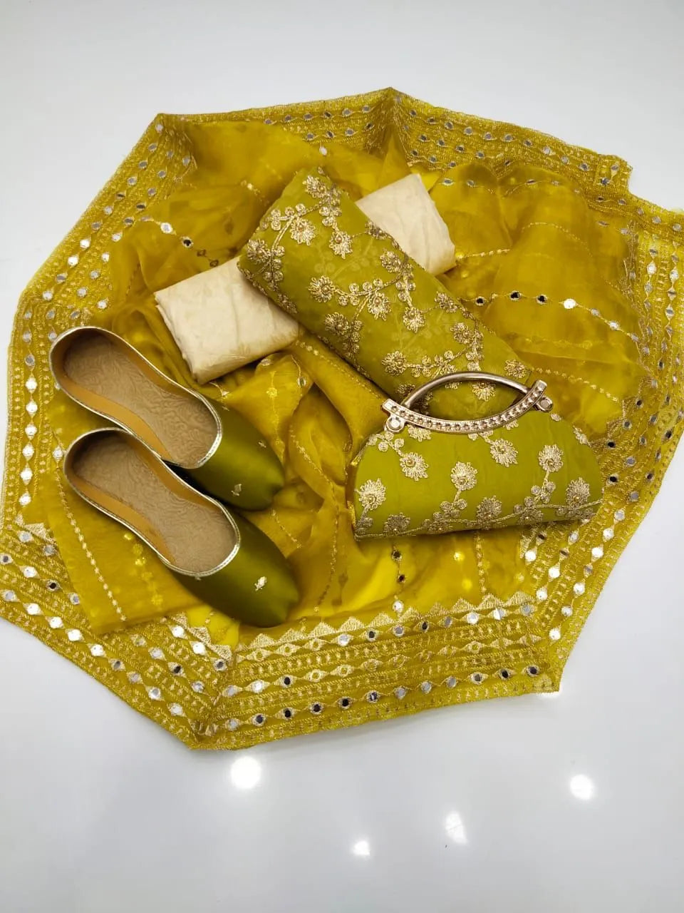 3 PC Winter Fancy Suit with Handmade Dupatta, Free Clutch & Khussa Gift! - fashionforcepk